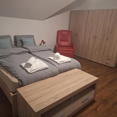 Apartma Bogi